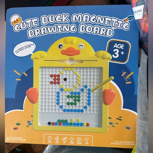 Duck🐥Doodle Board w Magnetic🧲Pen🖊️& Colourful🌈Beads🧿for Kids👦🏻👧🏻 - Picture 3 of 10